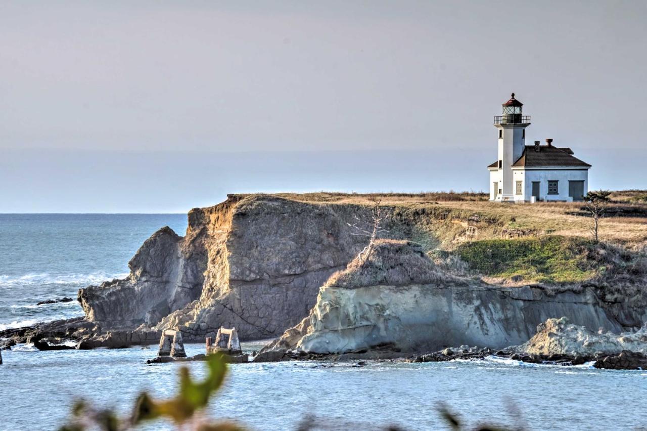 Cliffside Lighthouse Beach Home With Ocean View 库斯贝 外观 照片